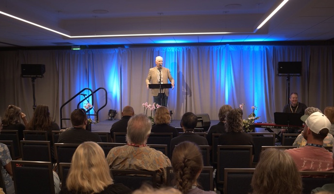 Paul Plew - A Choral Hymn Sing in SATB